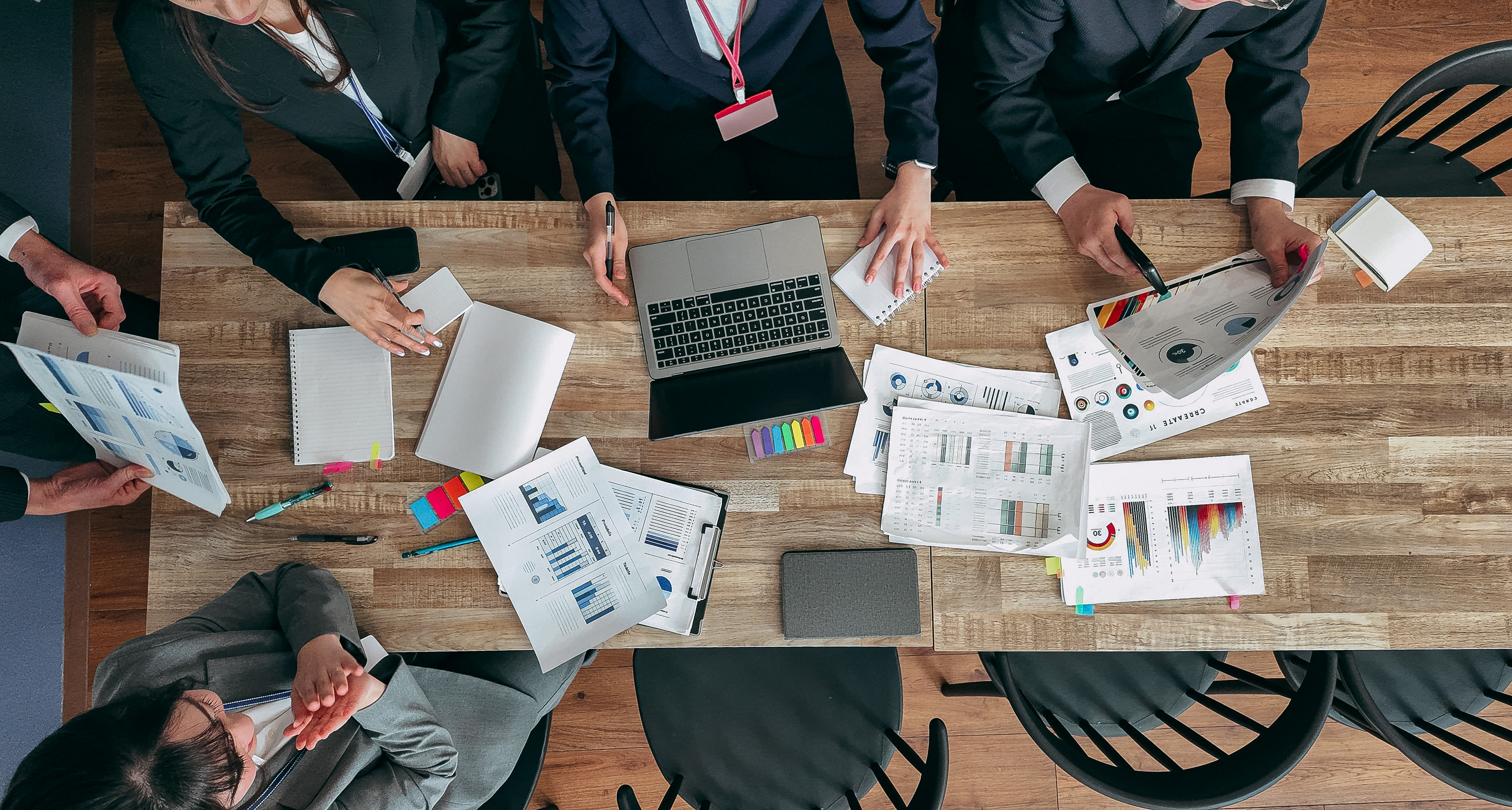 会議中のイメージ